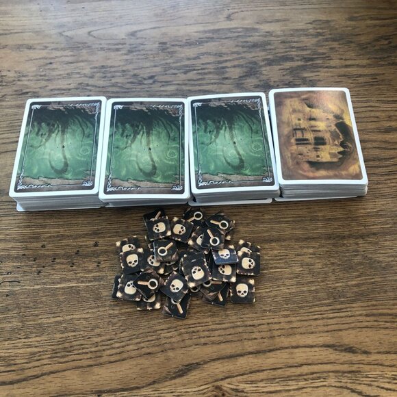 Call Of Cthulhu The Card Game & The Terror Of The Tides Asylum Pack Excellent - Picture 3 of 8